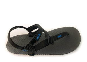 Sandals with Thoknia straps attached